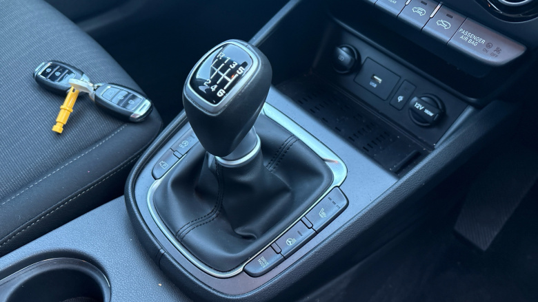 Hyundai Kona 1.0 TGDi 48V MHEV Premium 5dr Petrol Hatchback